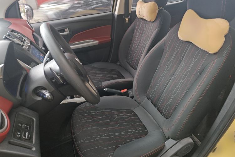Used CHANGAN Benni 2015 1.4L IMT Luxury Model China V Standard Left Front Seat