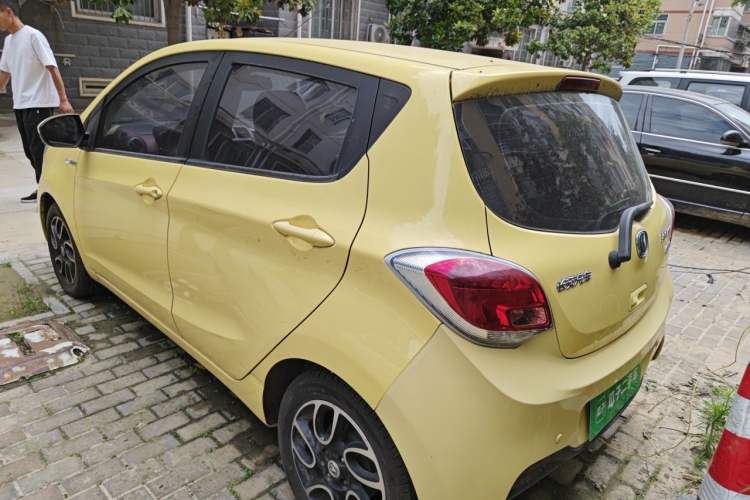 Used CHANGAN Benni 2015 1.4L IMT Prestige Model China V Standard Rear Left 45 Deg