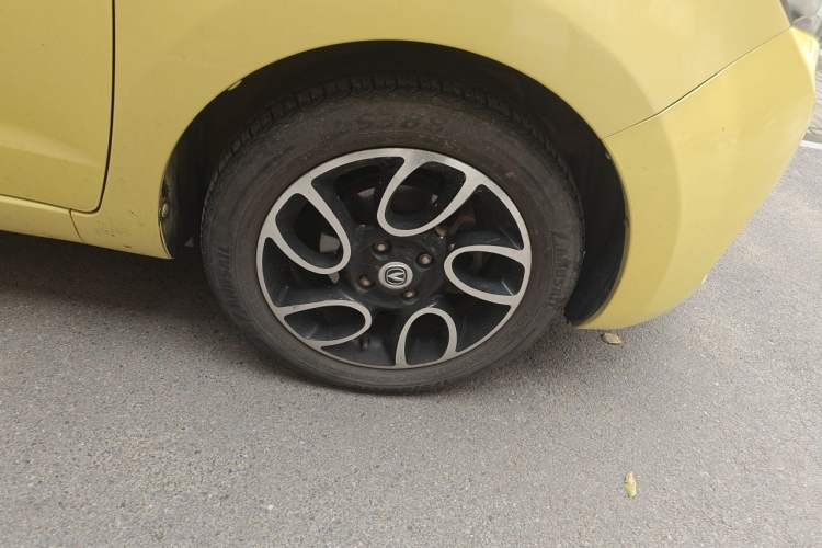 Used CHANGAN Benni 2015 1.4L Manual Luxury Model China V Standard Right Front Wheel Hub