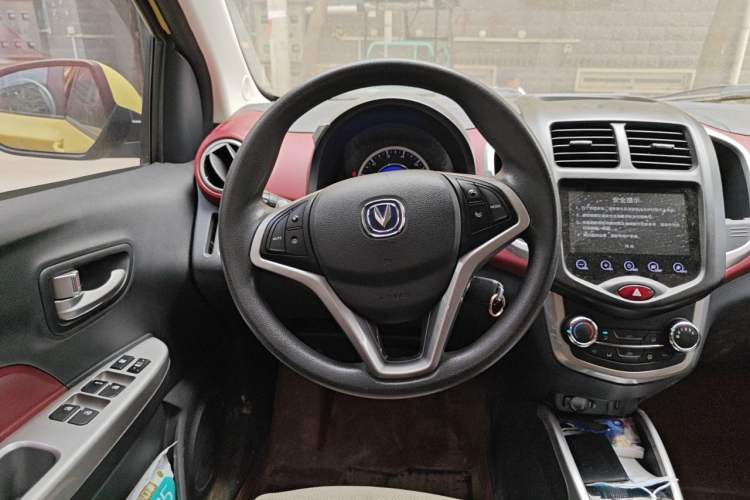 Used CHANGAN Benni 2015 1.4L IMT Prestige Model China V Standard Steering Wheel