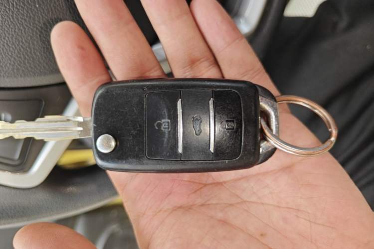 Used CHANGAN Benni 2015 1.4L IMT Prestige Model China V Standard Vehicle Key