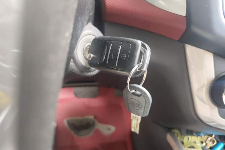 Used CHANGAN Benni 2015 1.4L IMT Luxury Model China V Standard Vehicle Key