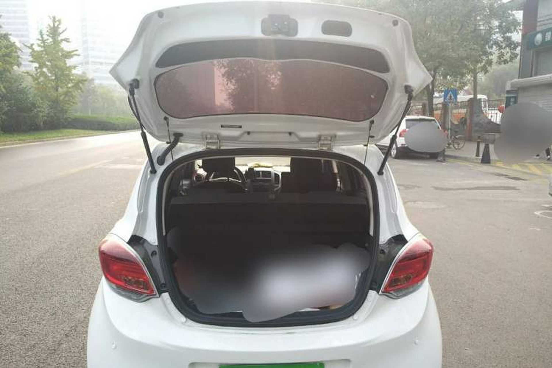 Used CHANGAN Benni 2017 Pure Electric 180 km Standard Model Trunk