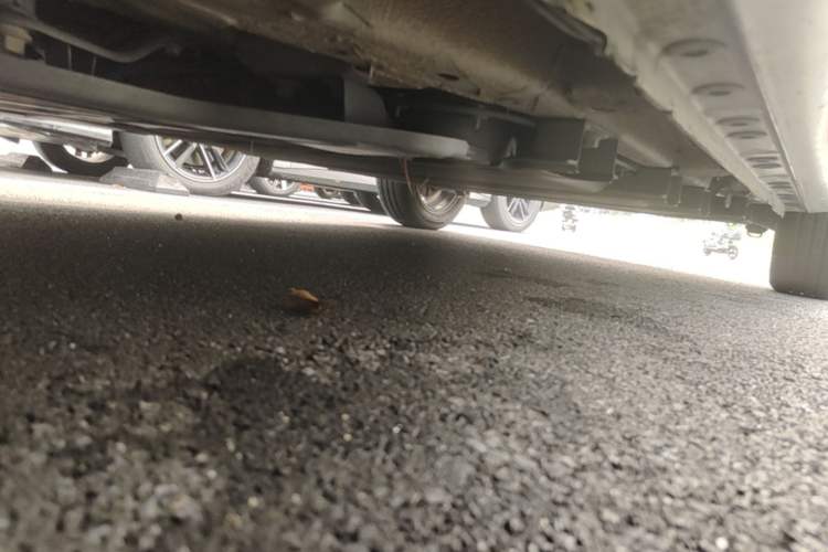 Used CHANGAN Benni  Chassis Front Left