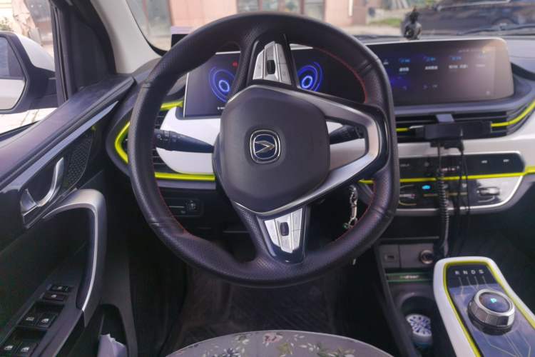 Used CHANGAN Benni E-Star 2020 Heartbeat Edition NMC Lithium Steering Wheel