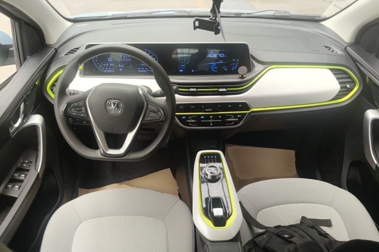 Used CHANGAN Benni E-Star 2020 Heart Edition Lithium Iron Phosphate (31.95 kWh) Center Console