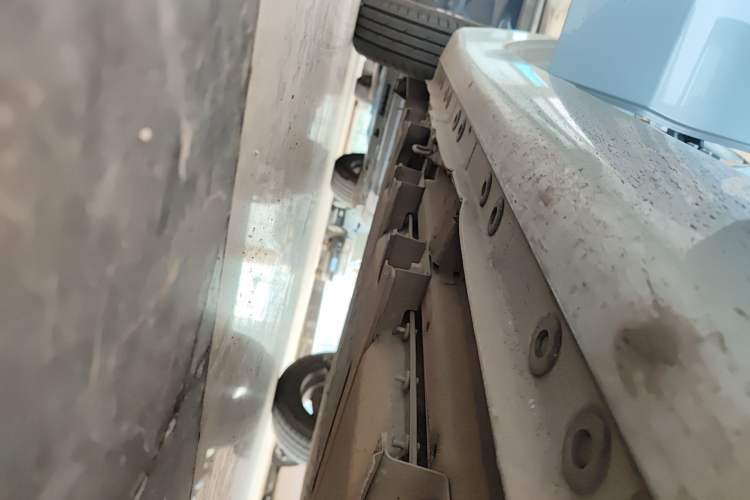 Used CHANGAN Benni E-Star 2020 Xinyue Edition Lithium-NMC Right Side Sill