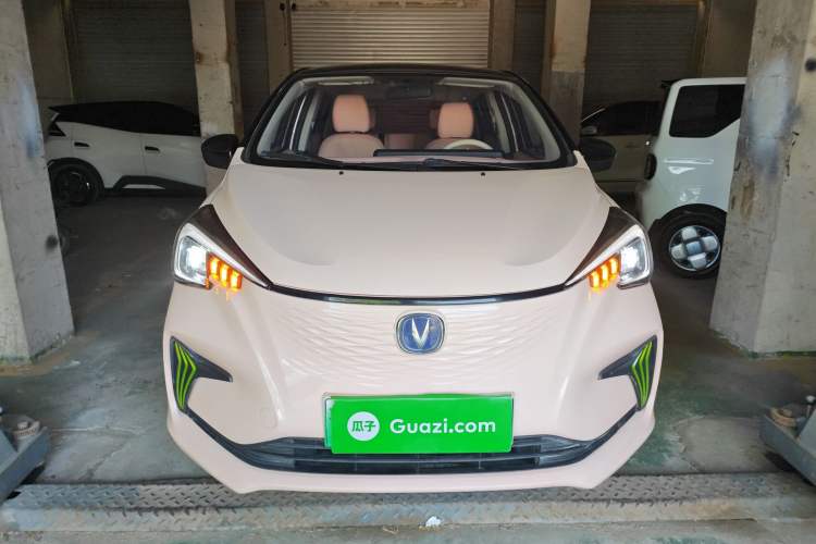 Used CHANGAN Benni E-Star 2020 Xinyue Edition Lithium Iron Phosphate (31.95 kWh) Front