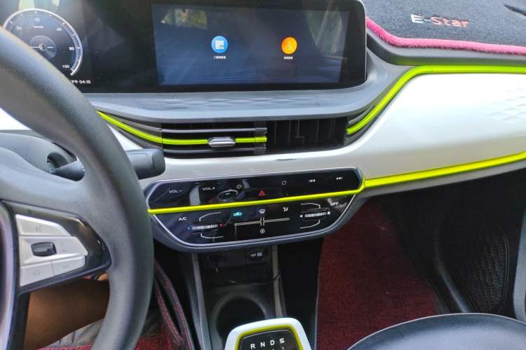Used CHANGAN Benni E-Star 2020 Xinyue Edition Lithium Iron Phosphate (31.95 kWh) Audio And AC Panel