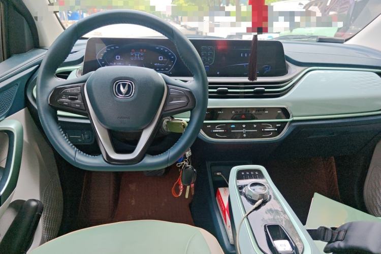 Used CHANGAN Benni E-Star 2020 Heart Edition Lithium Iron Phosphate (31.95 kWh) Center Console