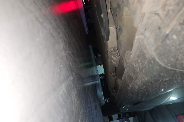Used CHANGAN Benni E-Star 2020 Xinyue Edition Lithium Iron Phosphate (31.18 kWh) Chassis Front Left
