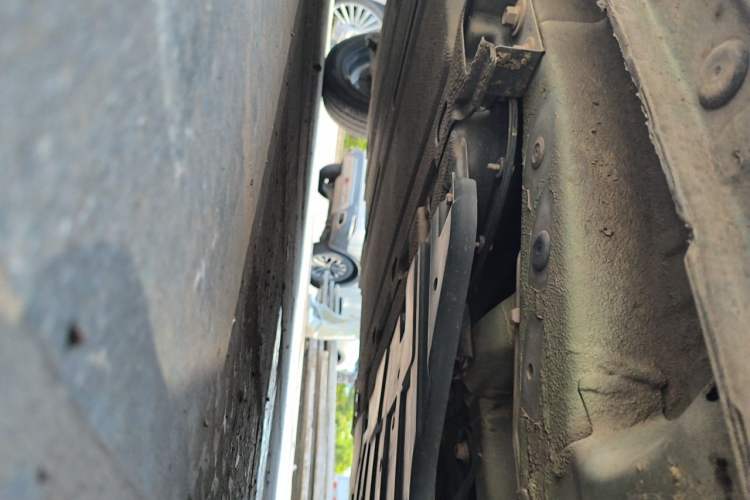 Used CHANGAN Benni E-Star 2020 Xinyue Edition Lithium-NMC Chassis Front Right