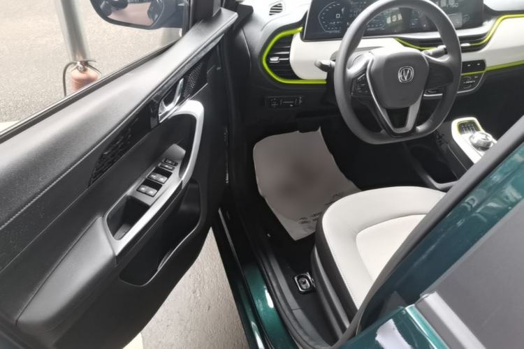 Used CHANGAN Benni E-Star 2020 Heartbeat Edition NMC Lithium Driver Seat
