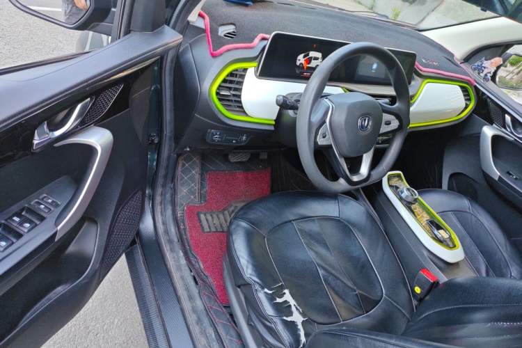 Used CHANGAN Benni E-Star 2020 Xinyue Edition Lithium Iron Phosphate (31.95 kWh) Driver Seat
