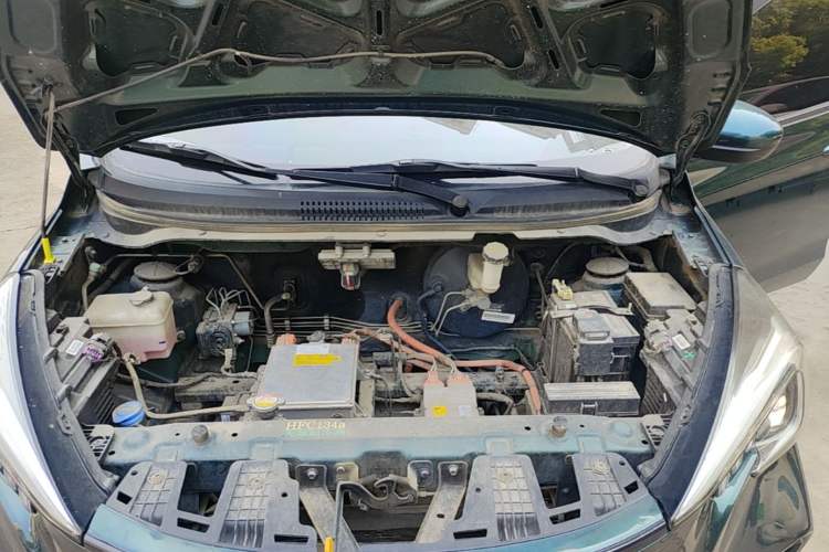 Used CHANGAN Benni E-Star 2020 Xinyue Edition Lithium-NMC Engine Bay