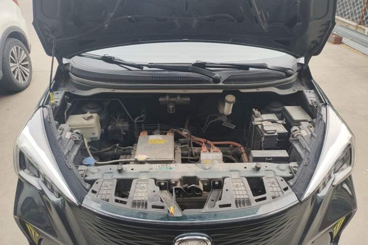 Used CHANGAN Benni E-Star 2020 Xinyue Edition Lithium-NMC Engine Bay