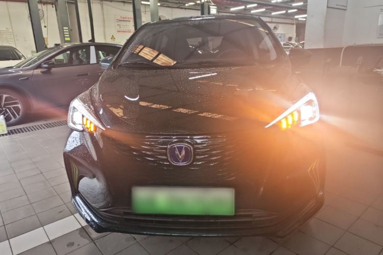Used CHANGAN Benni E-Star 2020 Heart Edition Lithium Iron Phosphate (31.18 kWh) Front
