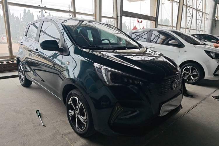 Used CHANGAN Benni E-Star 2020 Xinyue Edition Lithium-NMC Front Right 45 Deg
