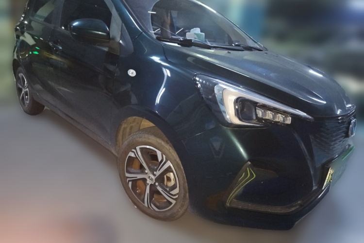 Used CHANGAN Benni E-Star 2020 Xinyue Edition Lithium Iron Phosphate (31.18 kWh) Front Right 45 Deg