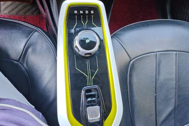 Used CHANGAN Benni E-Star 2020 Xinyue Edition Lithium Iron Phosphate (31.95 kWh) Gear Lever