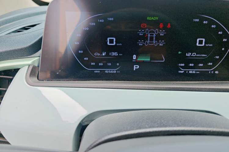 Used CHANGAN Benni E-Star 2020 Heart Edition Lithium Iron Phosphate (31.95 kWh) Odometer Close Up