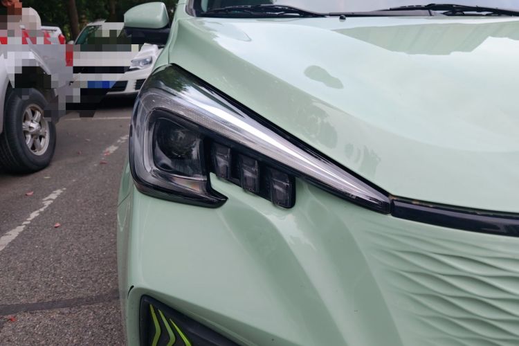 Used CHANGAN Benni E-Star 2020 Heart Edition Lithium Iron Phosphate (31.95 kWh) Right Front Headlight