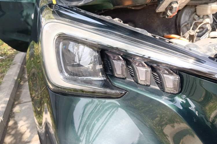 Used CHANGAN Benni E-Star 2020 Heart Edition Lithium Iron Phosphate (31.95 kWh) Right Front Headlight