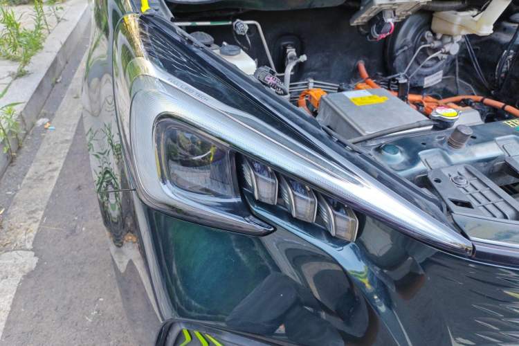 Used CHANGAN Benni E-Star 2020 Xinyue Edition Lithium Iron Phosphate (31.95 kWh) Right Front Headlight
