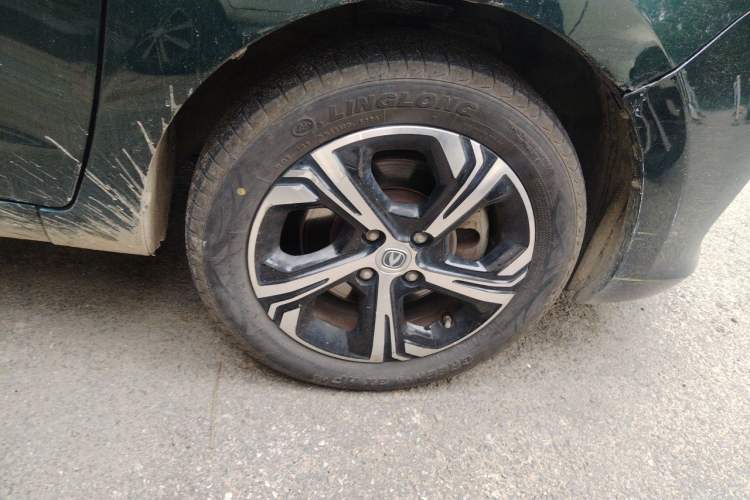 Used CHANGAN Benni E-Star 2020 Xinyue Edition Lithium-NMC Right Front Wheel Hub