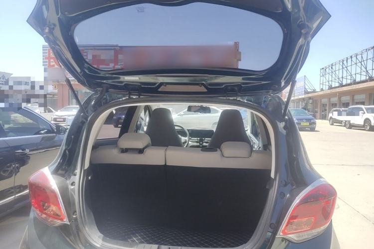 Used CHANGAN Benni E-Star 2020 Xinyue Edition Lithium Iron Phosphate (31.95 kWh) Trunk