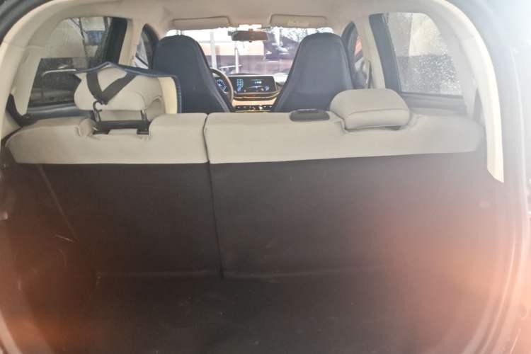 Used CHANGAN Benni E-Star 2020 Heart Edition Lithium Iron Phosphate (31.18 kWh) Trunk