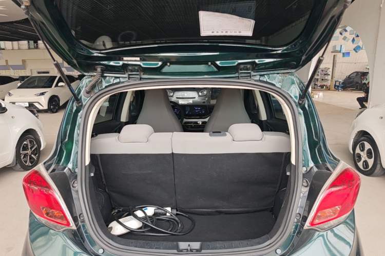 Used CHANGAN Benni E-Star 2020 Xinyue Edition Lithium-NMC Trunk