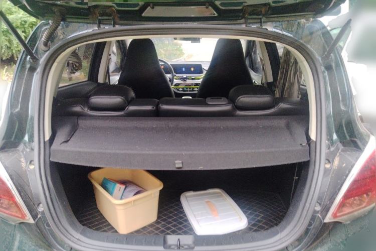 Used CHANGAN Benni E-Star 2020 Xinyue Edition Lithium-NMC Trunk