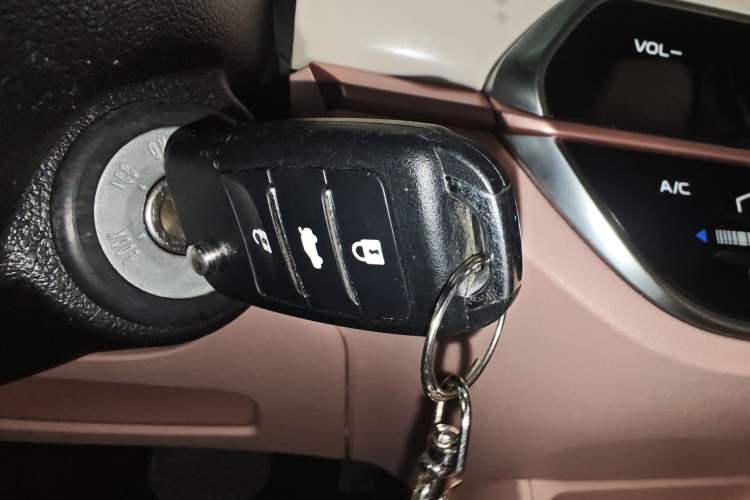 Used CHANGAN Benni E-Star 2020 Xinyue Edition Lithium Iron Phosphate (31.95 kWh) Interior 1