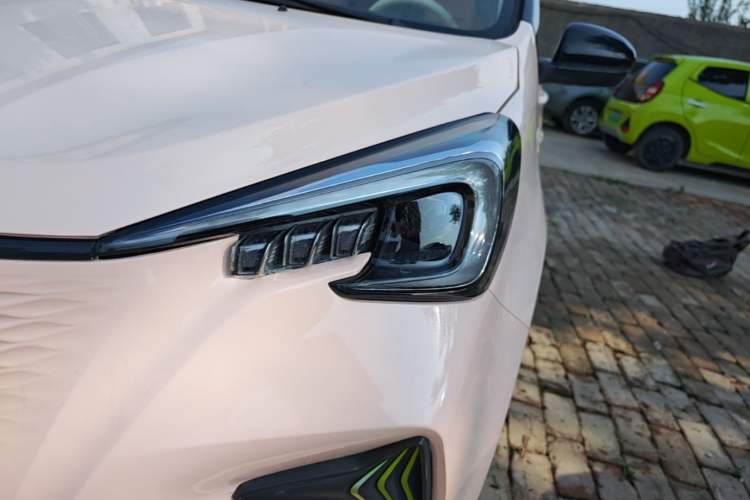 Used CHANGAN Benni E-Star 2020 Xinyue Edition Lithium Iron Phosphate (31.95 kWh) Left Front Headlight
