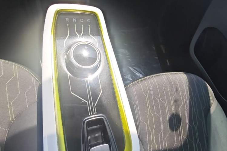 Used CHANGAN Benni E-Star 2020 Heartbeat Edition NMC Lithium Gear Lever