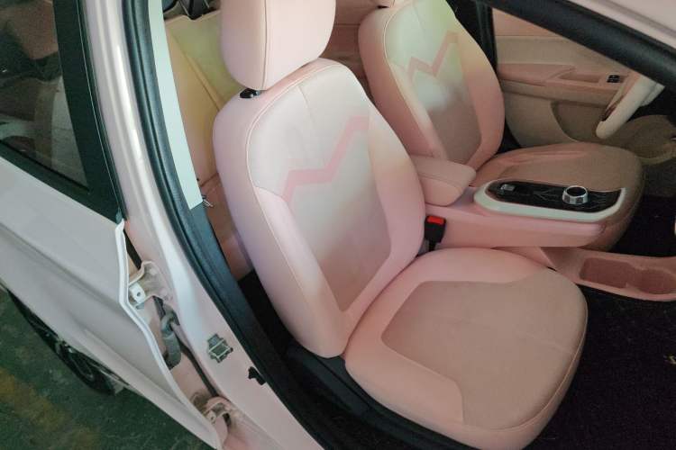 Used CHANGAN Benni E-Star 2020 Xinyue Edition Lithium Iron Phosphate (31.95 kWh) Right Front Seat