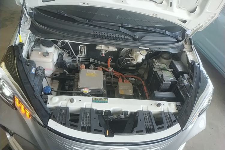 Used CHANGAN Benni E-Star 2020 Heart Edition Lithium Iron Phosphate (31.18 kWh) Engine Bay