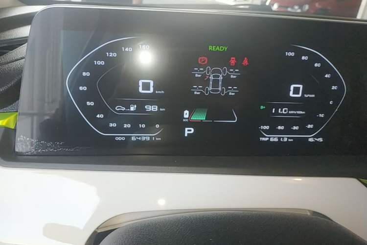 Used CHANGAN Benni E-Star 2020 Heart Edition Lithium Iron Phosphate (31.18 kWh) Instrument Cluster