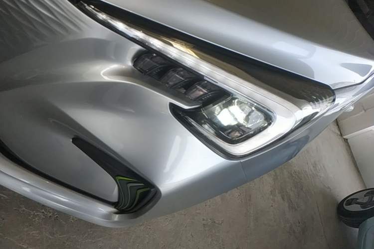 Used CHANGAN Benni E-Star 2020 Heart Edition Lithium Iron Phosphate (31.18 kWh) Left Front Headlight