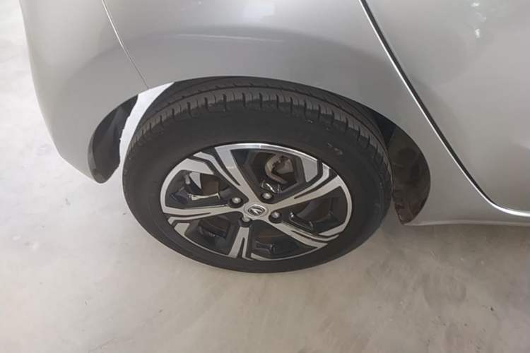 Used CHANGAN Benni E-Star 2020 Heart Edition Lithium Iron Phosphate (31.18 kWh) Right Rear Wheel Hub