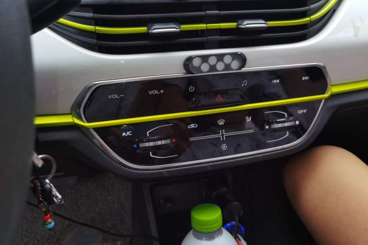 Used CHANGAN Benni E-Star 2020 Heartbeat Edition NMC Lithium Audio And AC Panel