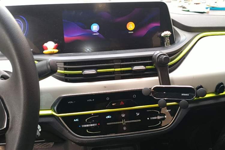 Used CHANGAN Benni E-Star 2020 Xinyue Edition Lithium-NMC Audio And AC Panel