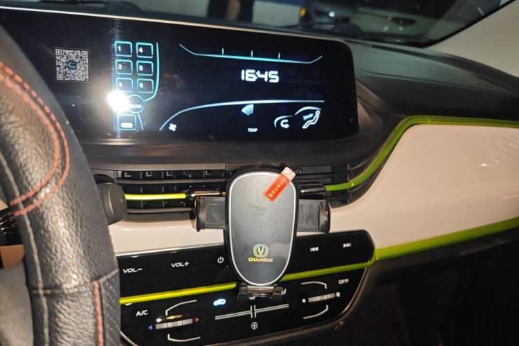 Used CHANGAN Benni E-Star 2020 Heartbeat Edition NMC Lithium Audio And AC Panel