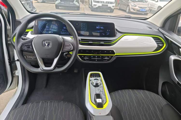 Used CHANGAN Benni E-Star 2020 Heartbeat Edition NMC Lithium Center Console