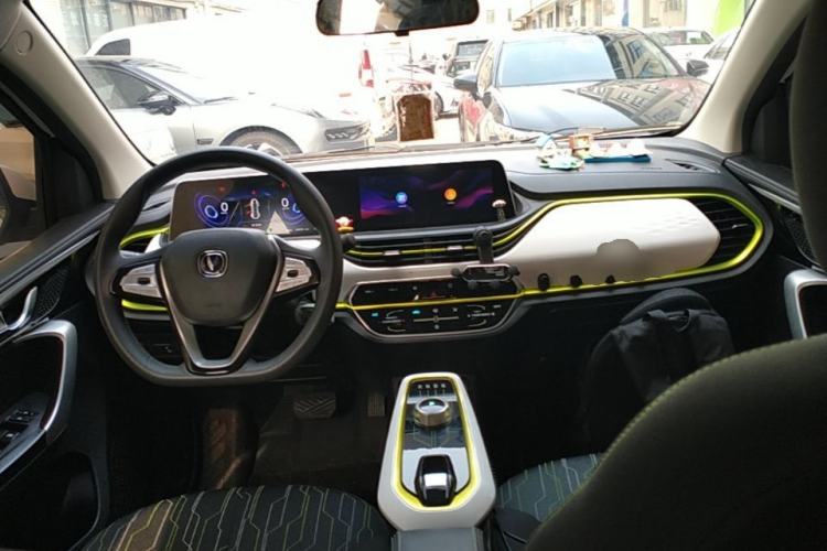 Used CHANGAN Benni E-Star 2020 Xinyue Edition Lithium-NMC Center Console