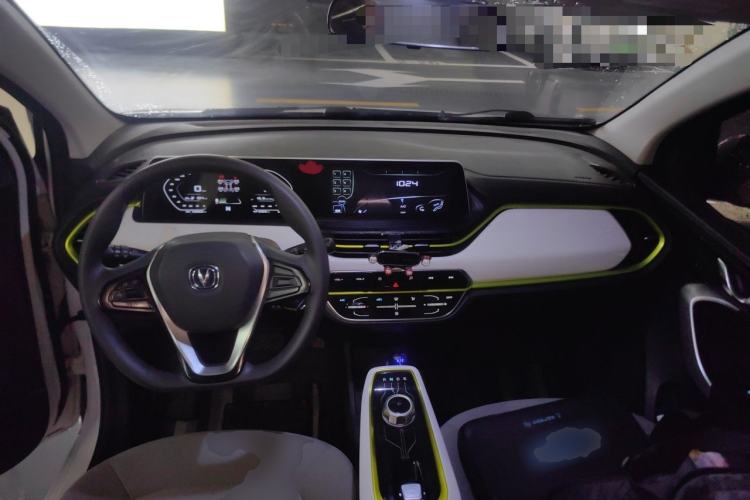 Used CHANGAN Benni E-Star 2020 Heartbeat Edition NMC Lithium Center Console