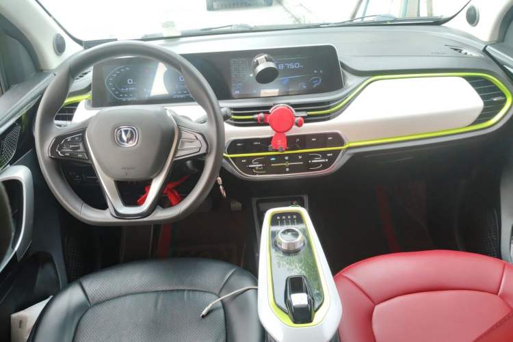 Used CHANGAN Benni E-Star 2020 Heartbeat Edition NMC Lithium Center Console