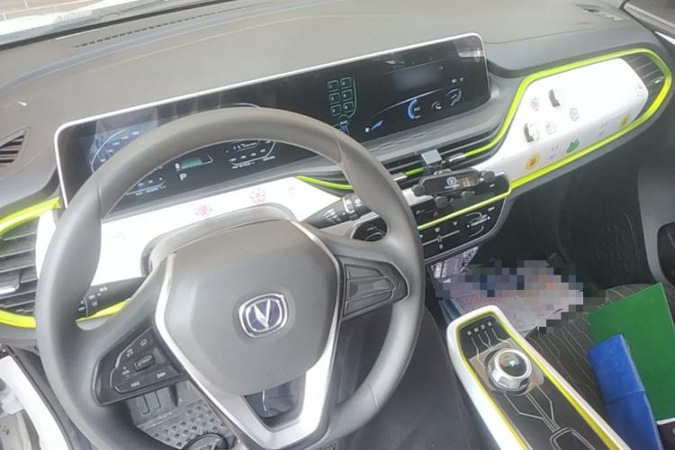 Used CHANGAN Benni E-Star 2020 Heartbeat Edition NMC Lithium Center Console