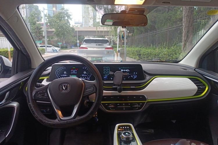 Used CHANGAN Benni E-Star 2020 Heartbeat Edition NMC Lithium Center Console